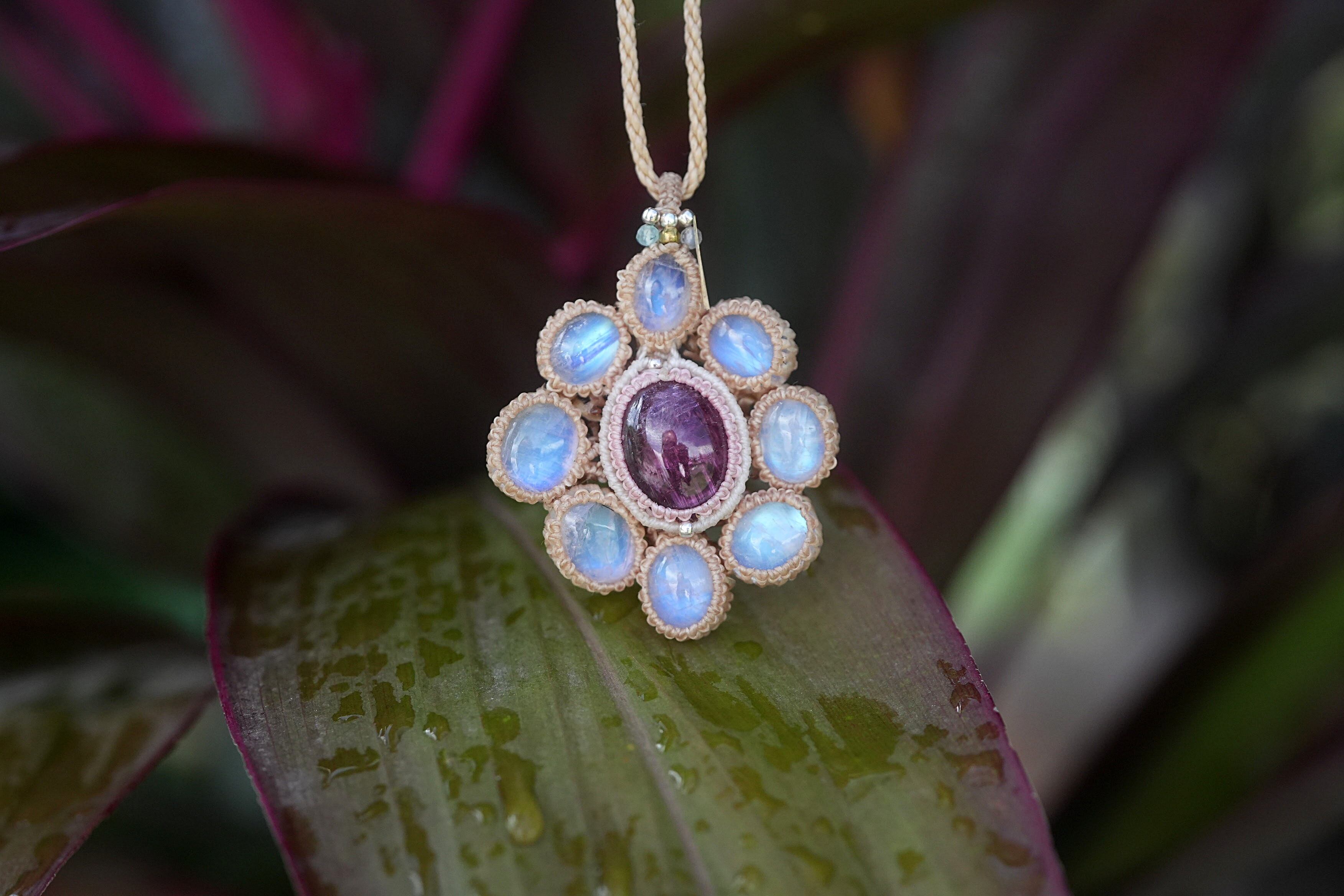 お花キャッツアイPink tourmaline★Moon stone マクラメネックレス2016
