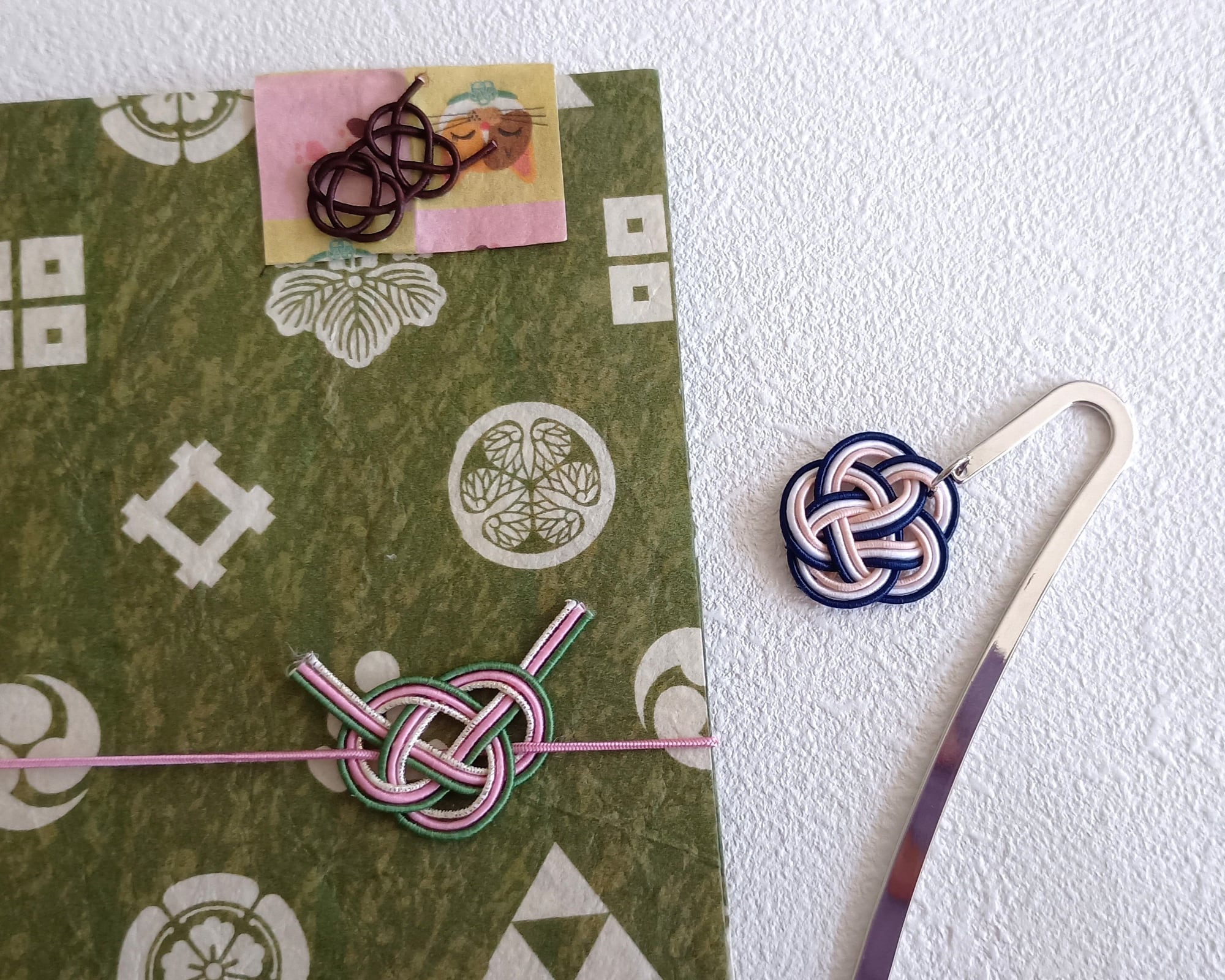 和紙と水引でつくる、お気に入り和紙ノートブックWS Japanese paper Notebook and Mizuhiki Belt Bookmark WS