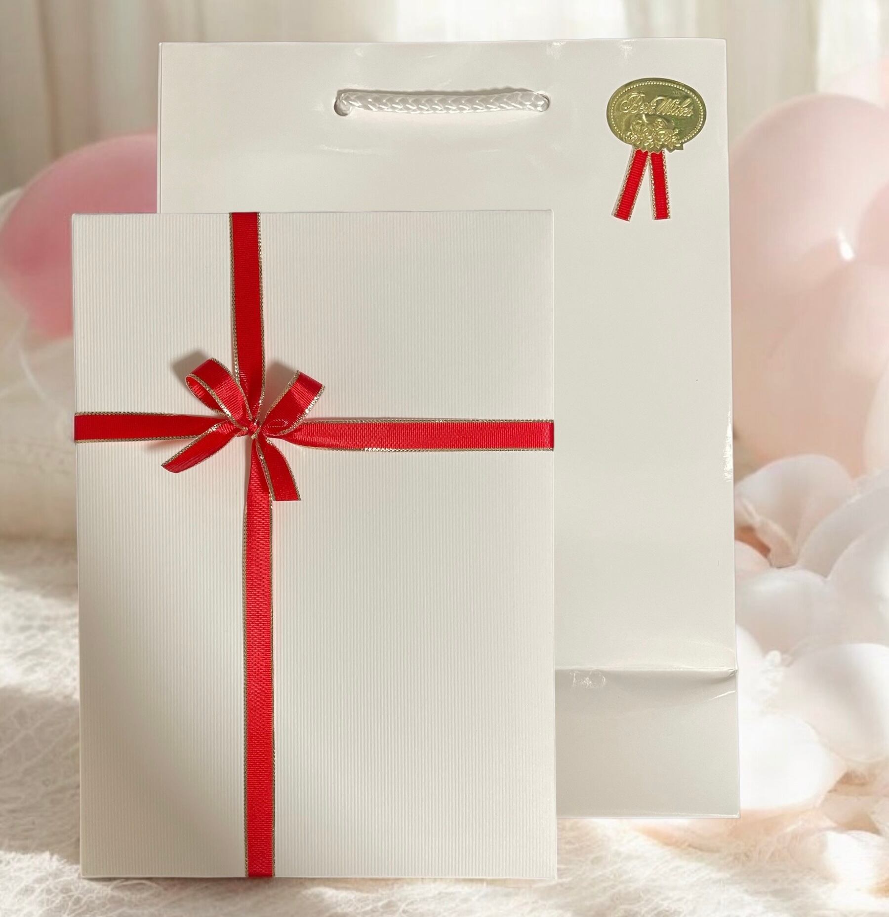 フォトクロック/名入れ時計 | アクリルで作るオーダーメイドギフトの