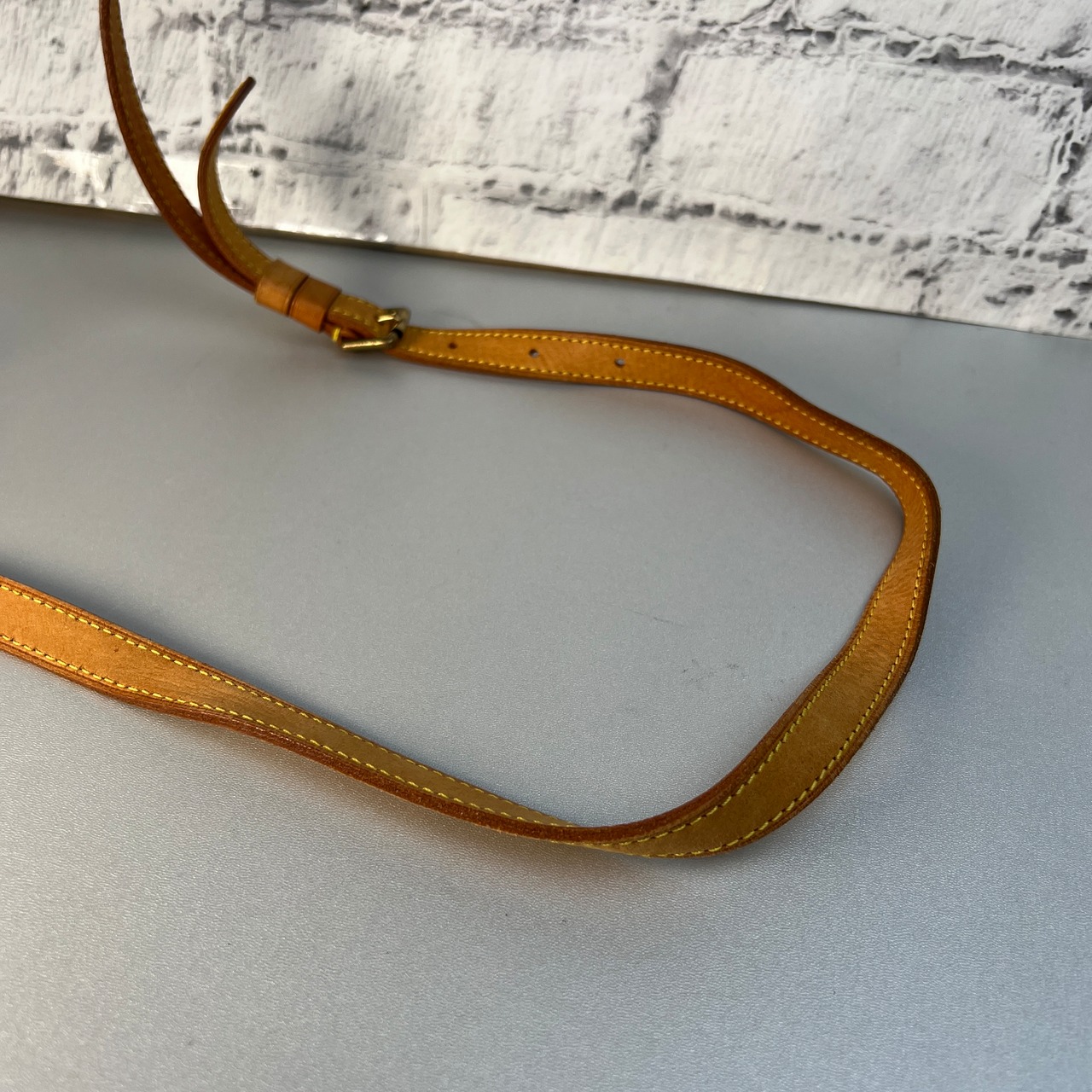 LOUIS VUITTON ルイヴィトン ミュゼット モノグラム サルサ ロング レザー ショルダーバッグ ブラウン A-9985