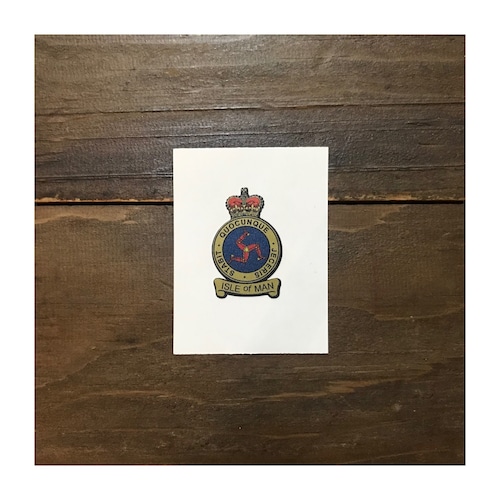 Isle of Man / Isle Of Man Blue & Gold Crown and Scroll Style Sticker. 30mm #176