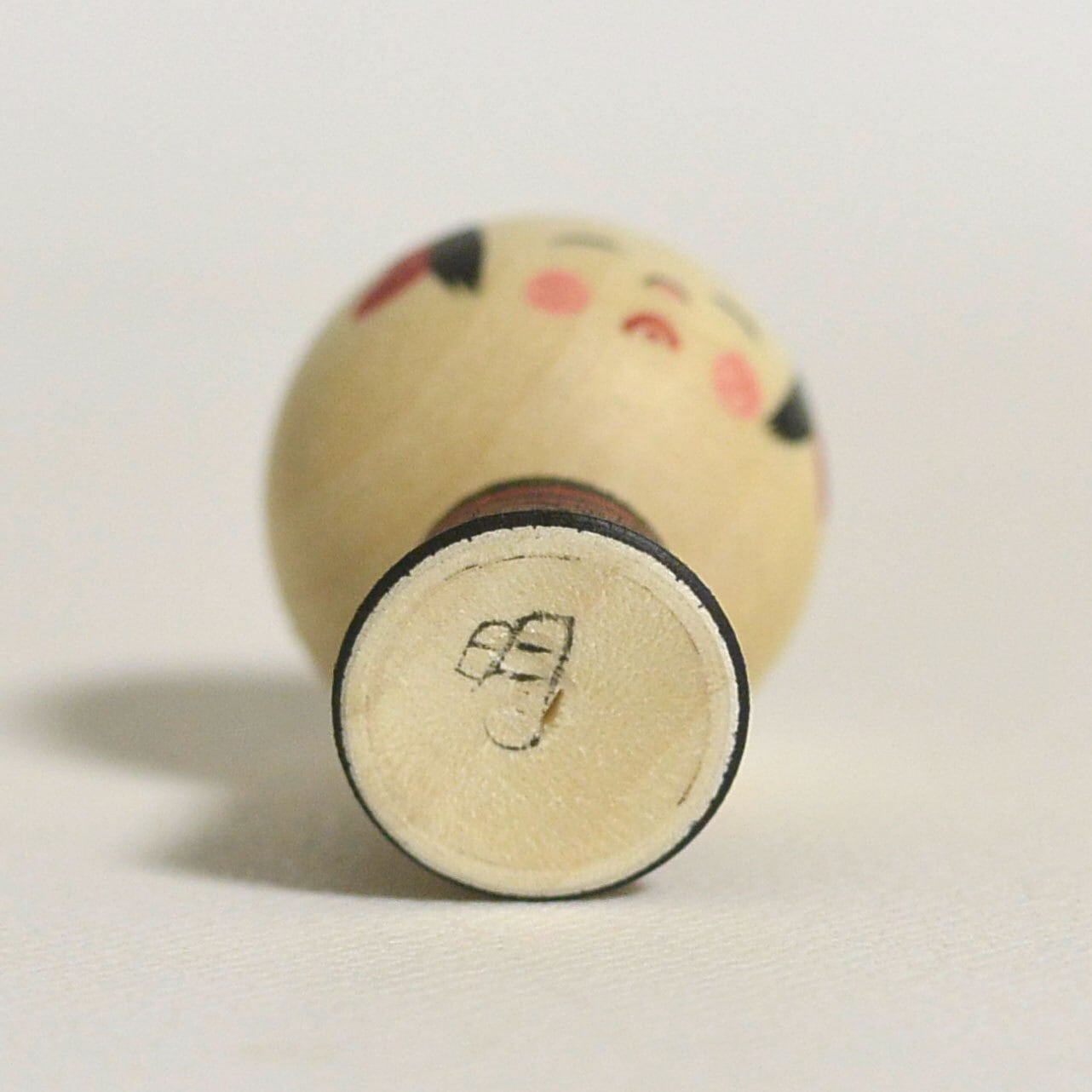 小寸こけし（ミニこけし） 約1寸 約3.5cm 鈴木明 工人（作並系）#2264