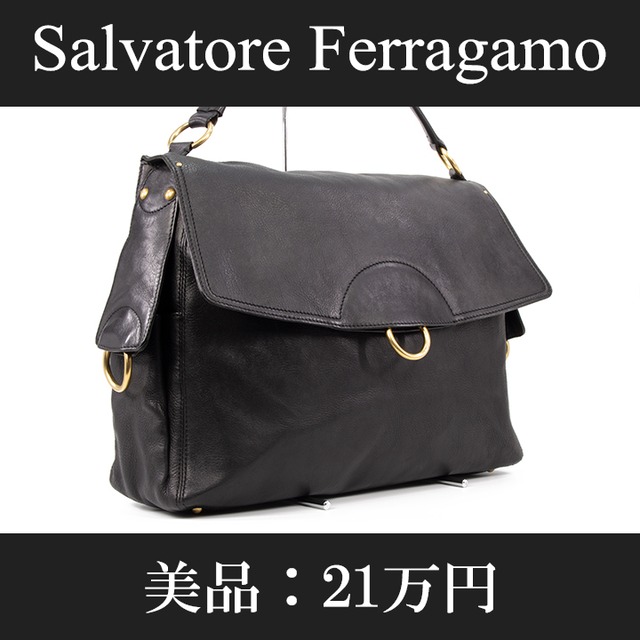 【限界価格・送料無料・美品】Ferragamo・フェラガモ・ショルダーバッグ(人気・綺麗・A4・最高級・レア・黒・ブラック・鞄・バック・A636)