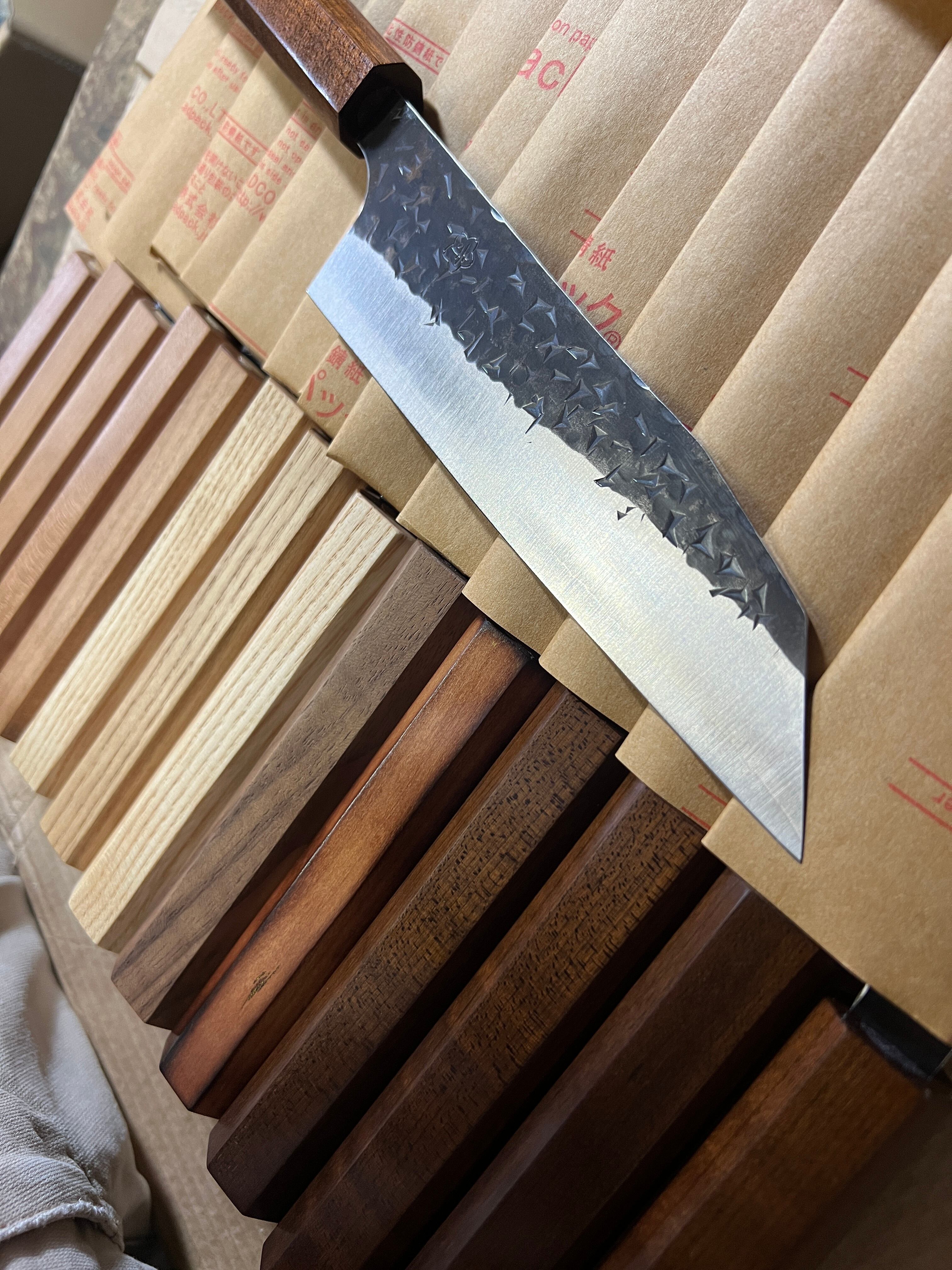 Dorry Works｜高品質ハンドメイド包丁　寄木ハンドル 三徳 青紙2号 黒打 黒檀柄 165mm – MUSASHI