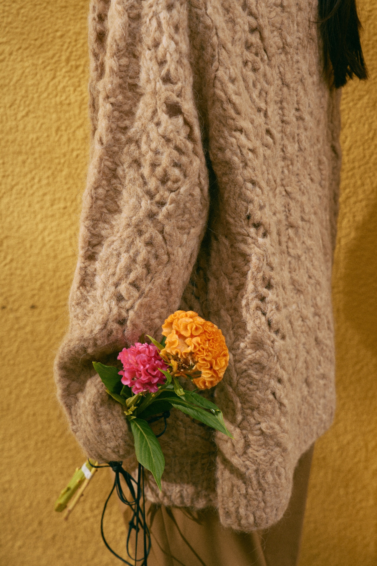 Fluffy Hand Lacy Cardigan Knit