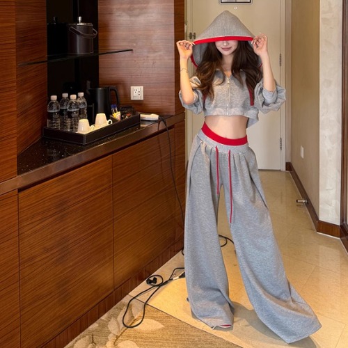 【2点セット】クロップドフーディー＋タックスウェットパンツ ・12379