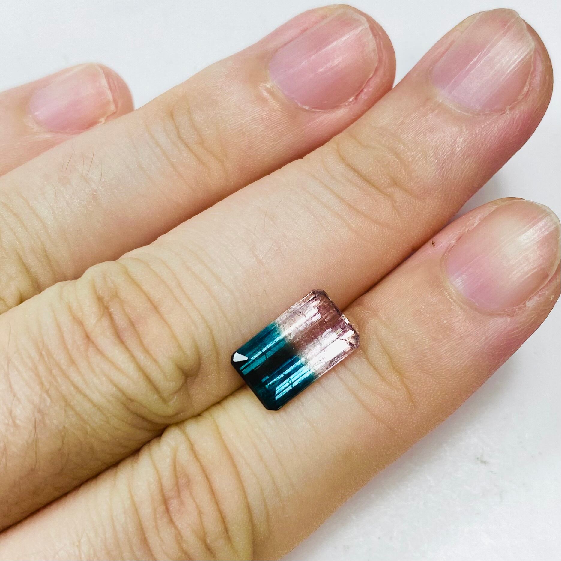 桜満開海景色 バイカラートルマリン