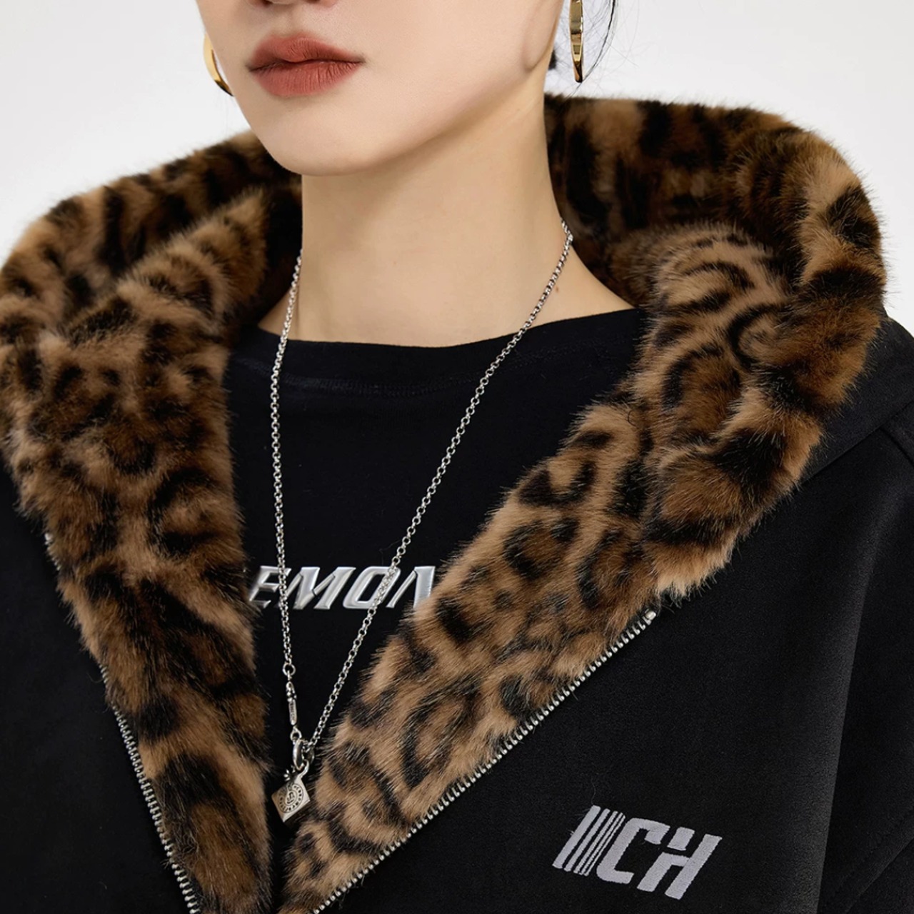 Women's Padded Coat with Leopard-Print Fur(ME498)