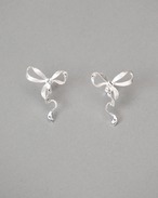 リボン ピアス