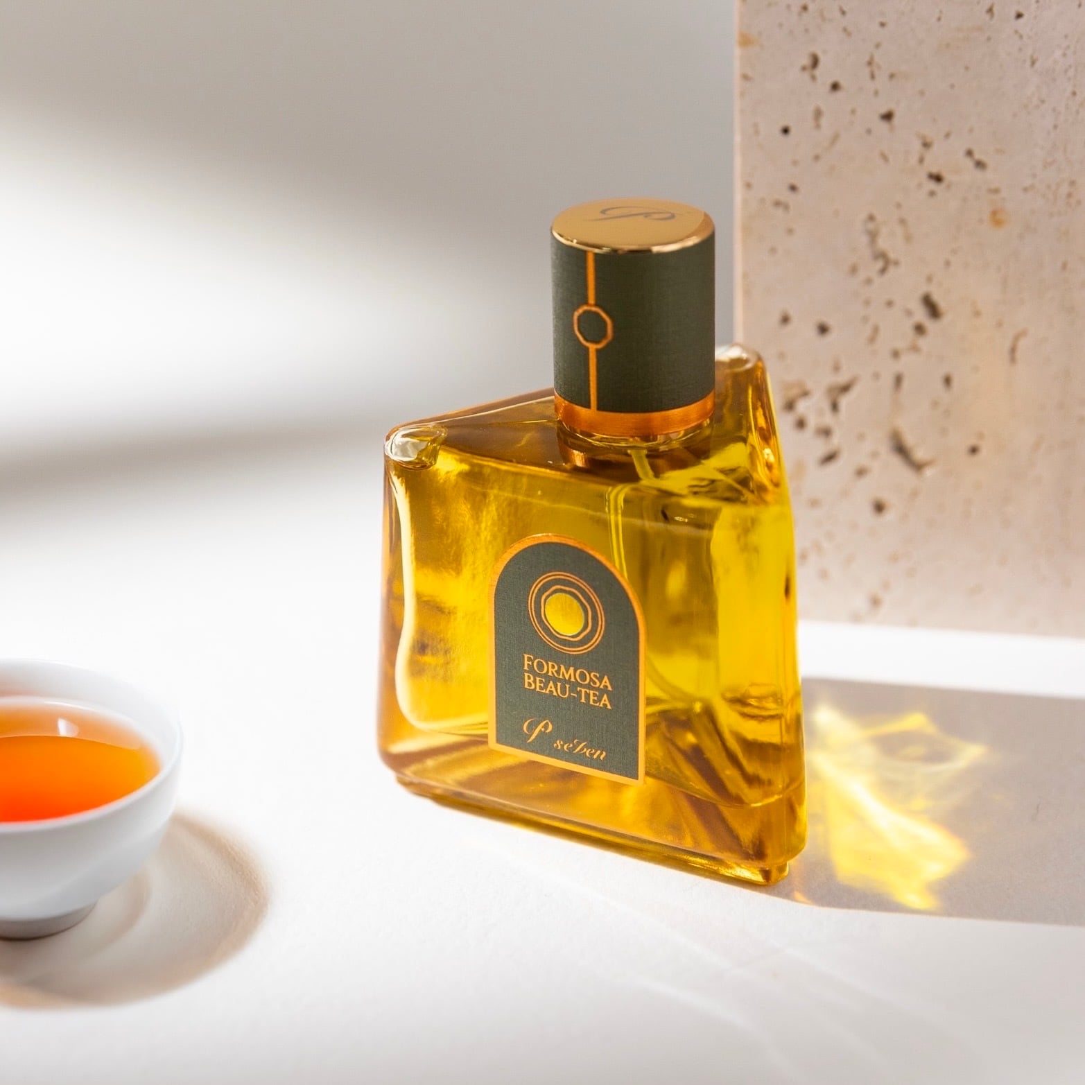 金萱桂花 オードパルファン 25ml | P.Seven茶香水