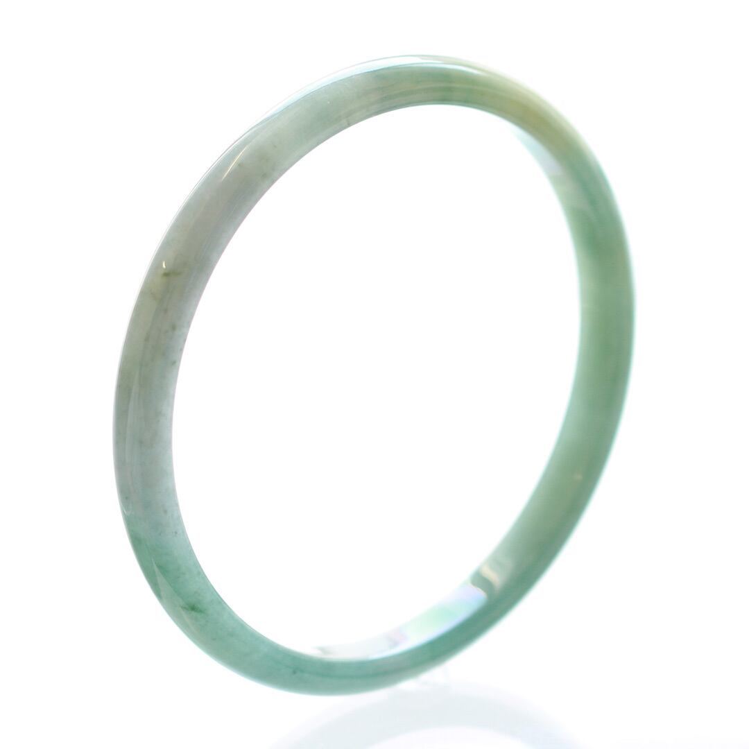 ププ　A貨翡翠　バングル　63㎜ 内径58.5mm】翡翠バングル A貨翡翠 jd_bg1190 | 【MeiNu（メイニュウ