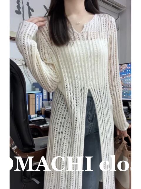 【送料無料】 ニット プルオーバー オルチャン 長袖 カットアウト デザイン スリット 透け感 韓国 レディース ホワイト 白 ニットソー 定番 シースルー 着回し スリム 体型カバー かわいい 大人可愛い きれいめ シンプル カジュアル 大人 上品 おしゃれ 大人女子 こなれ キュート 個性的 抜け感 デート 女子会 お泊まり 休日 ショッピング 着回し 普段使い コーデ スタイル 楽ちん モテ トレンド 体型隠し 重ね着 きちんと セクシー オールシーズン エレガント