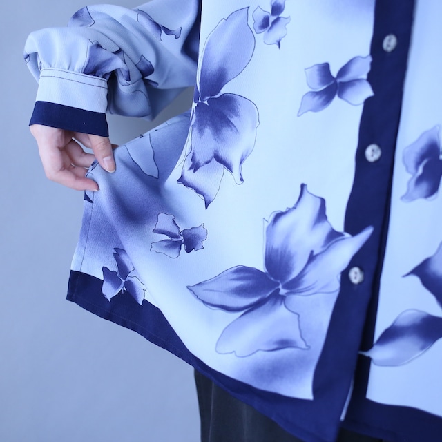 beautiful blue flower pattern loose silhouette open collar shirt