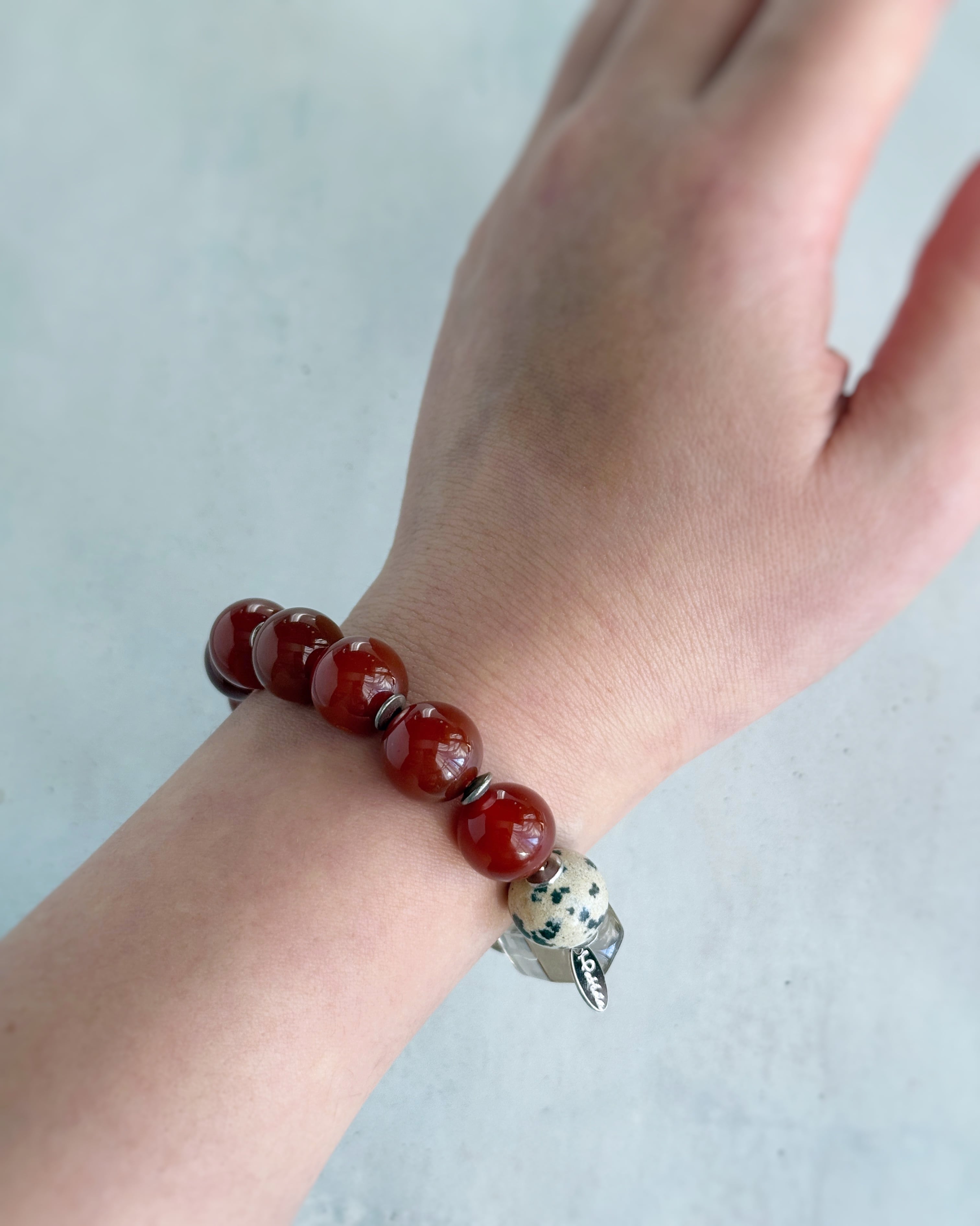 The 'Matilda' bracelet(レッドジェイド×スモーキークォーツ)