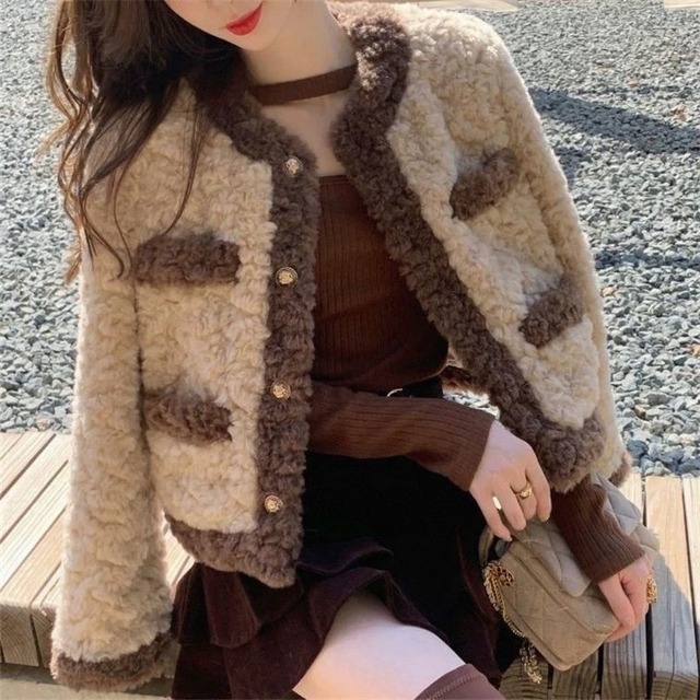 ふんわりあったか♡パッチワークボアコート｜冬映えショートアウター〈2025 AW〉