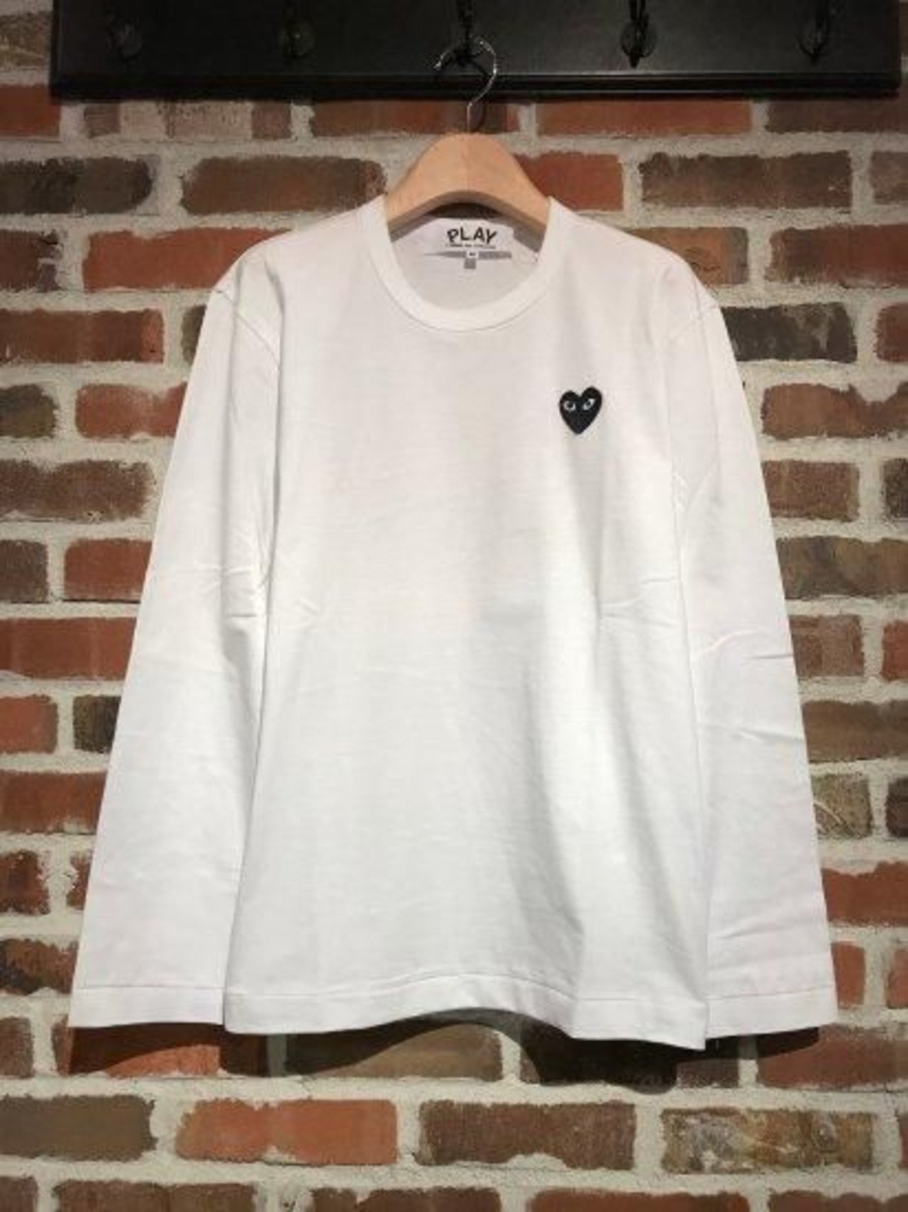 【PLAY COMME des GARCONS】T120 黒エンブレムロングスリーブカットソー