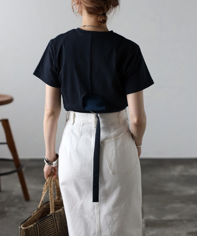 バックオープン半袖Tシャツ