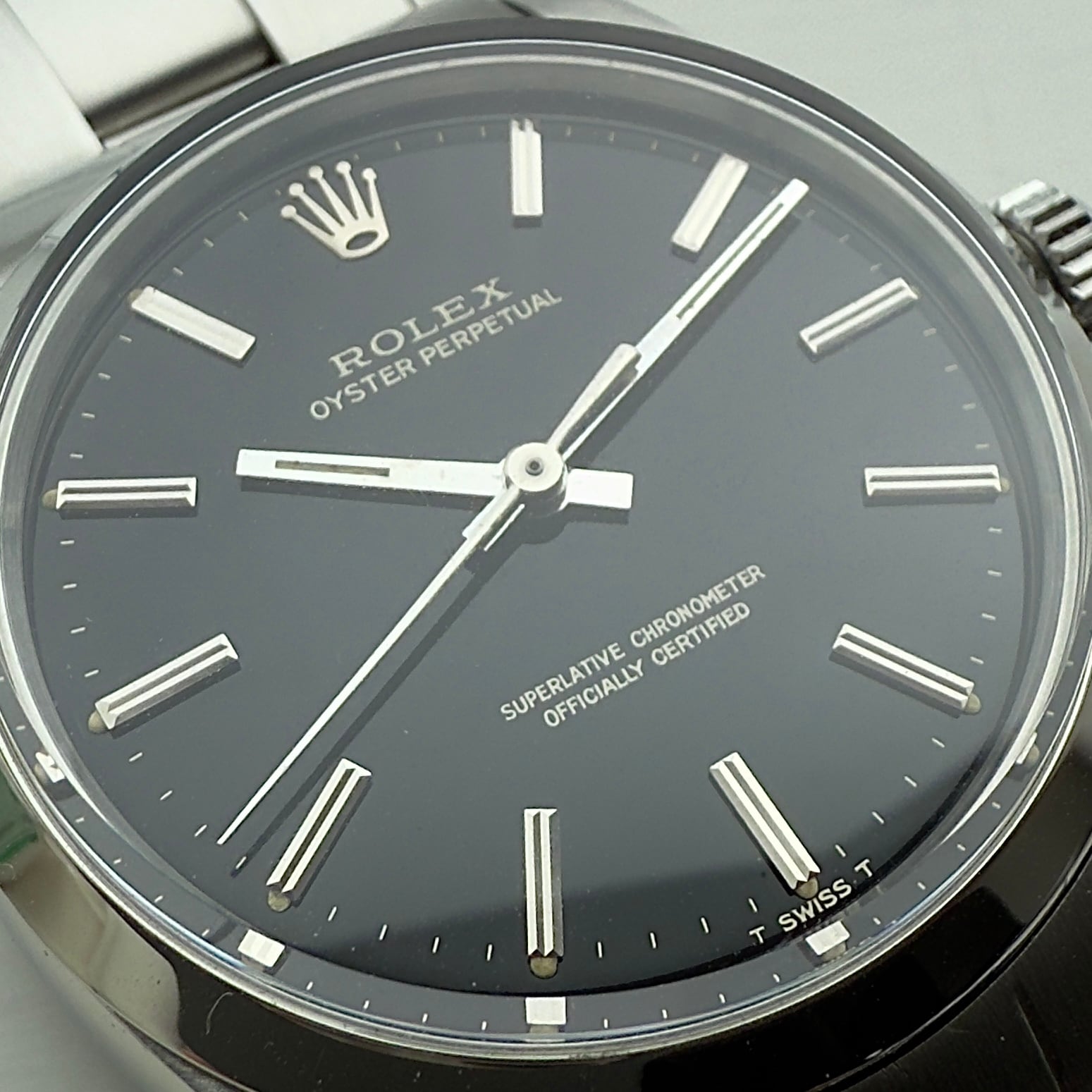 Rolex Oyster Perpetual 1002 (16*****) Black Gilt Dial（ブラック
