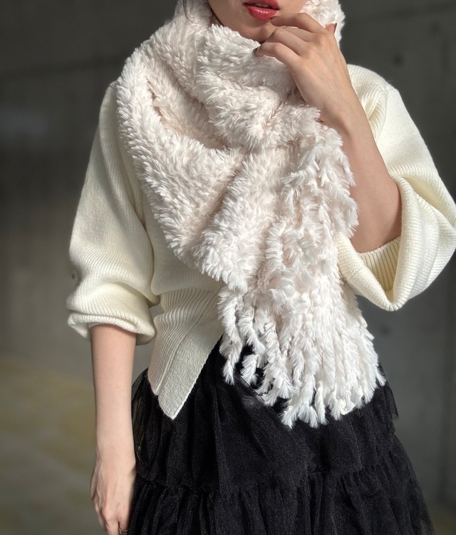【即納】ふわふわファータッチマフラー【アイボリー】