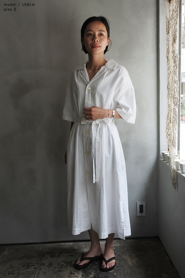 Anywhere out of the World｜インド手織りサッカーワンピース｜白