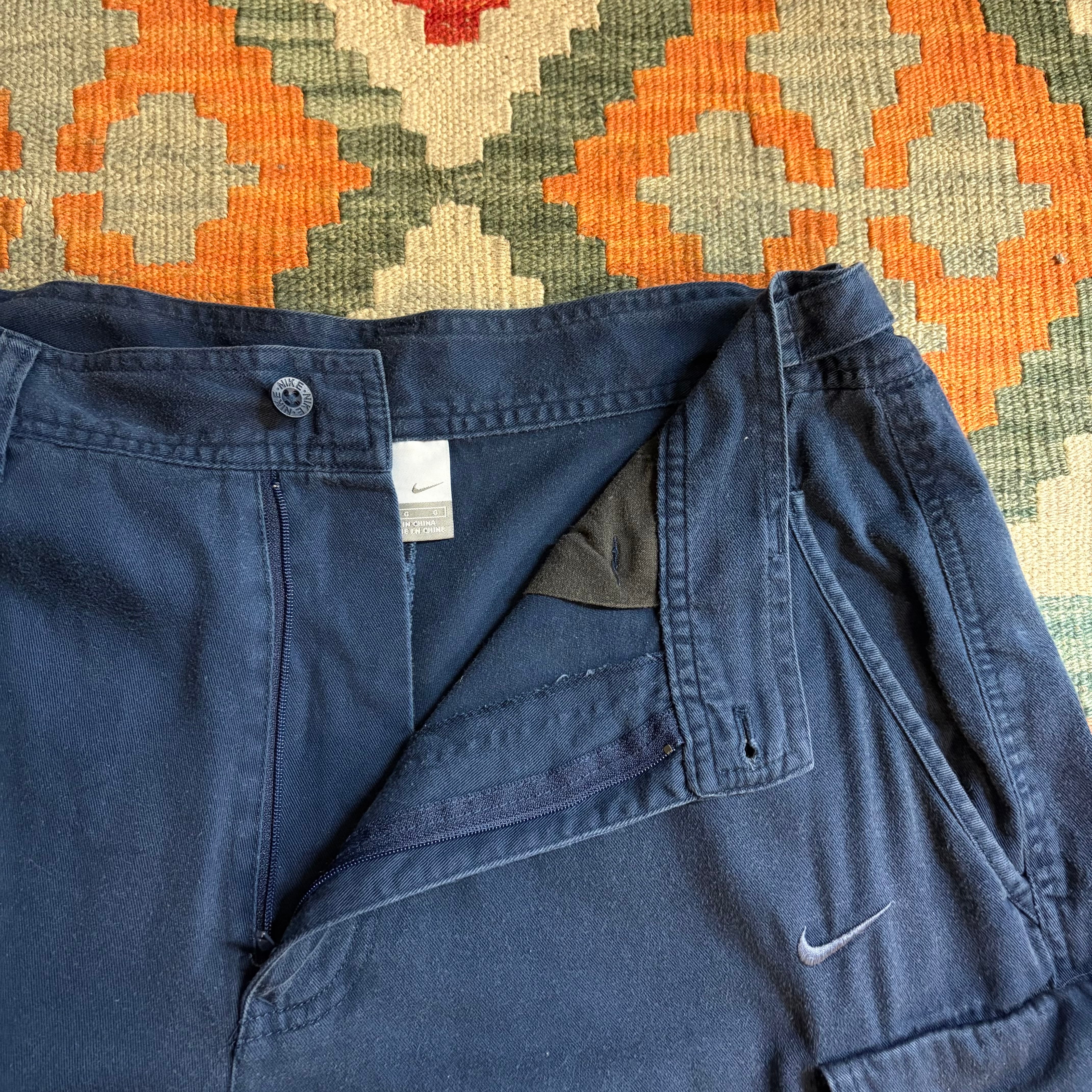00s NIKE ロゴ刺繍ハーフカーゴパンツ | 古着屋PENNY