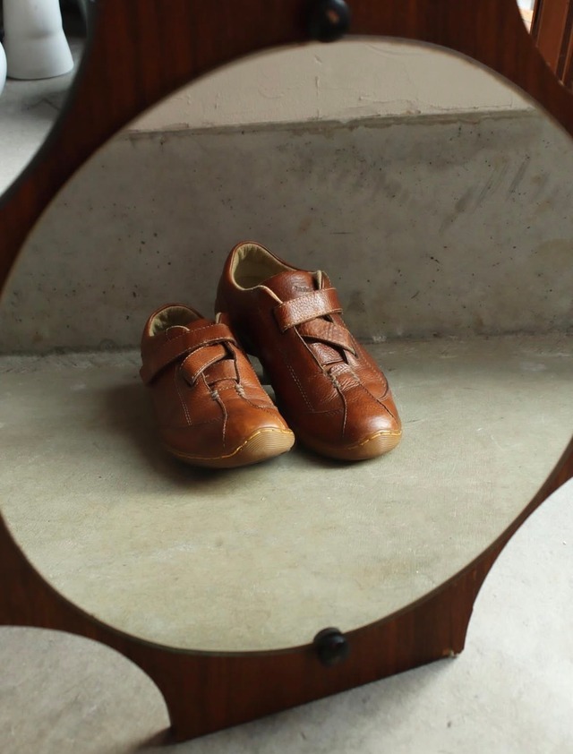 1990-2000s Dr. Martens leather driving shoes .