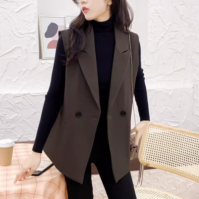 2color レディース アウター ベスト 上着 襟付き スリット バックスリット きれいめ 大人 上品 こなれ感 おしゃれ お洒落 大人女子 スタイリッシュ モダン 存在感 シンプル かっこいい クール エレガント 主役級 フォーマル S M L XL 2XL 3XL 黒 ブラック 茶色 ブラウン 無地 春 秋 入学式 入園式 結婚式 二次会 10代 20代 30代 40代 50代 お出かけ 休日 ママ ママコーデ デート 女子会 普段使い 旅行 韓国 スタイル 体系カバー モテ プレゼント ギフト