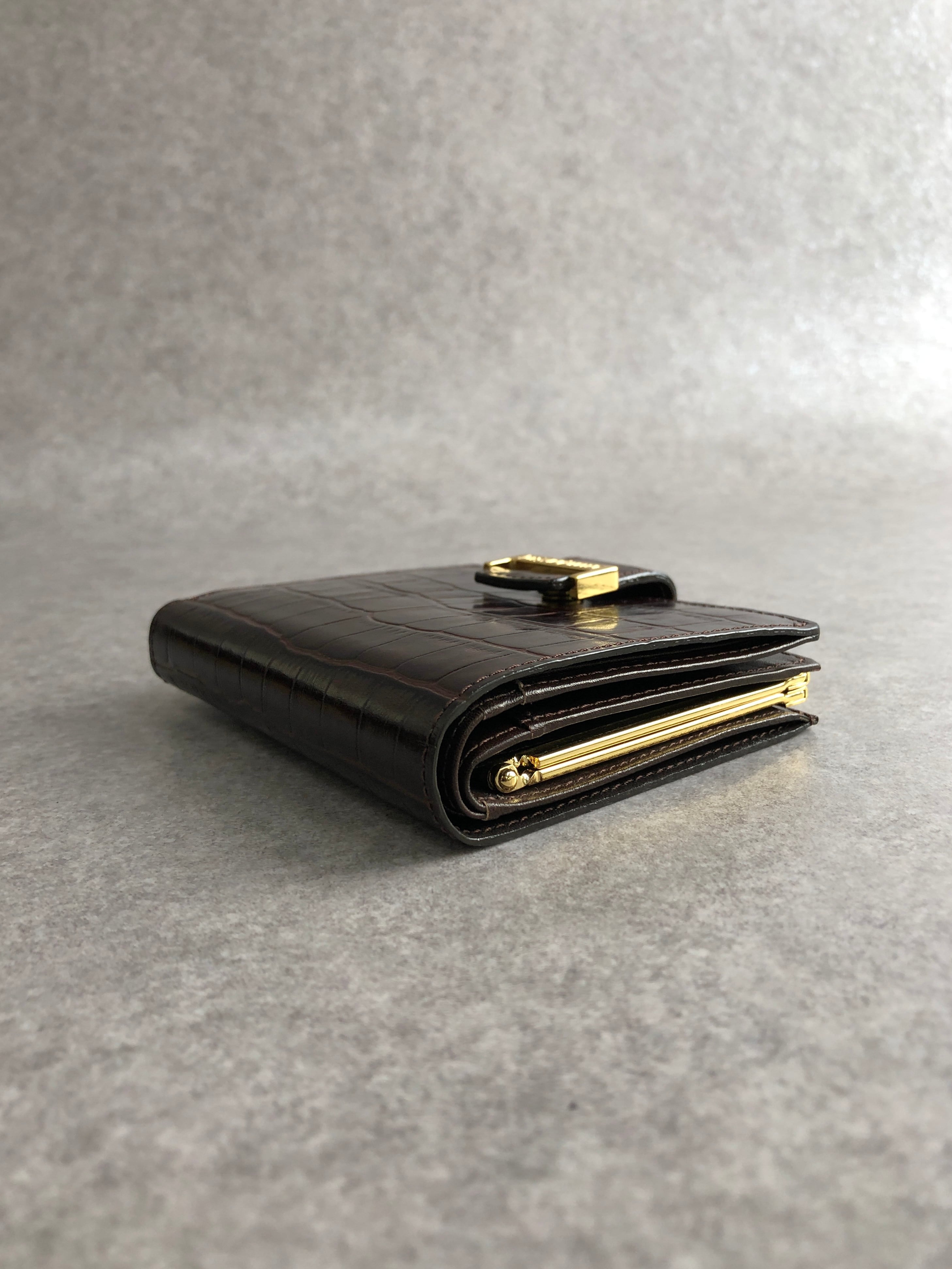 Yves Saint Laurent イヴ・サンローラン 財布 ブラウン ロゴ クロコ型