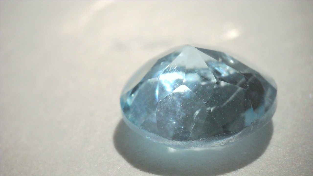 スカイブルートパーズ　約1.45ct　[C13‐110]
