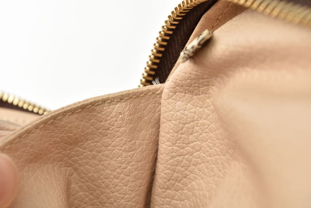 LOUIS VUITTON ルイヴィトン M47524 トゥルーストワレット23 化粧