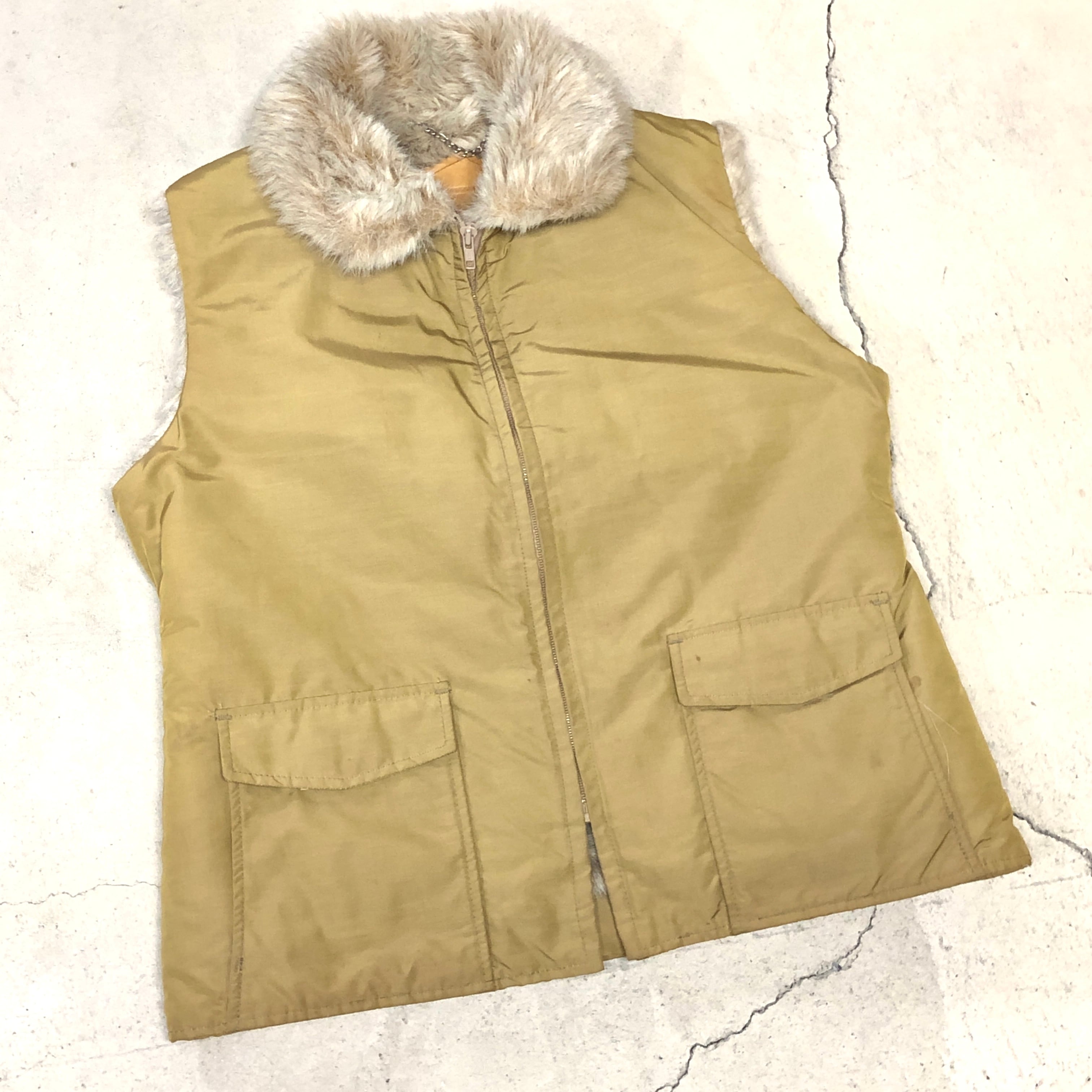 VEST | safarionline