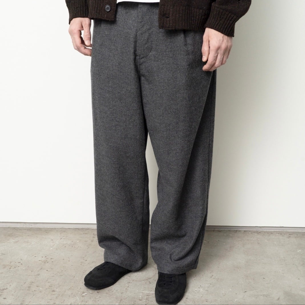 STILL BY HAND “ W/N Wide Pants ( Grey )”
