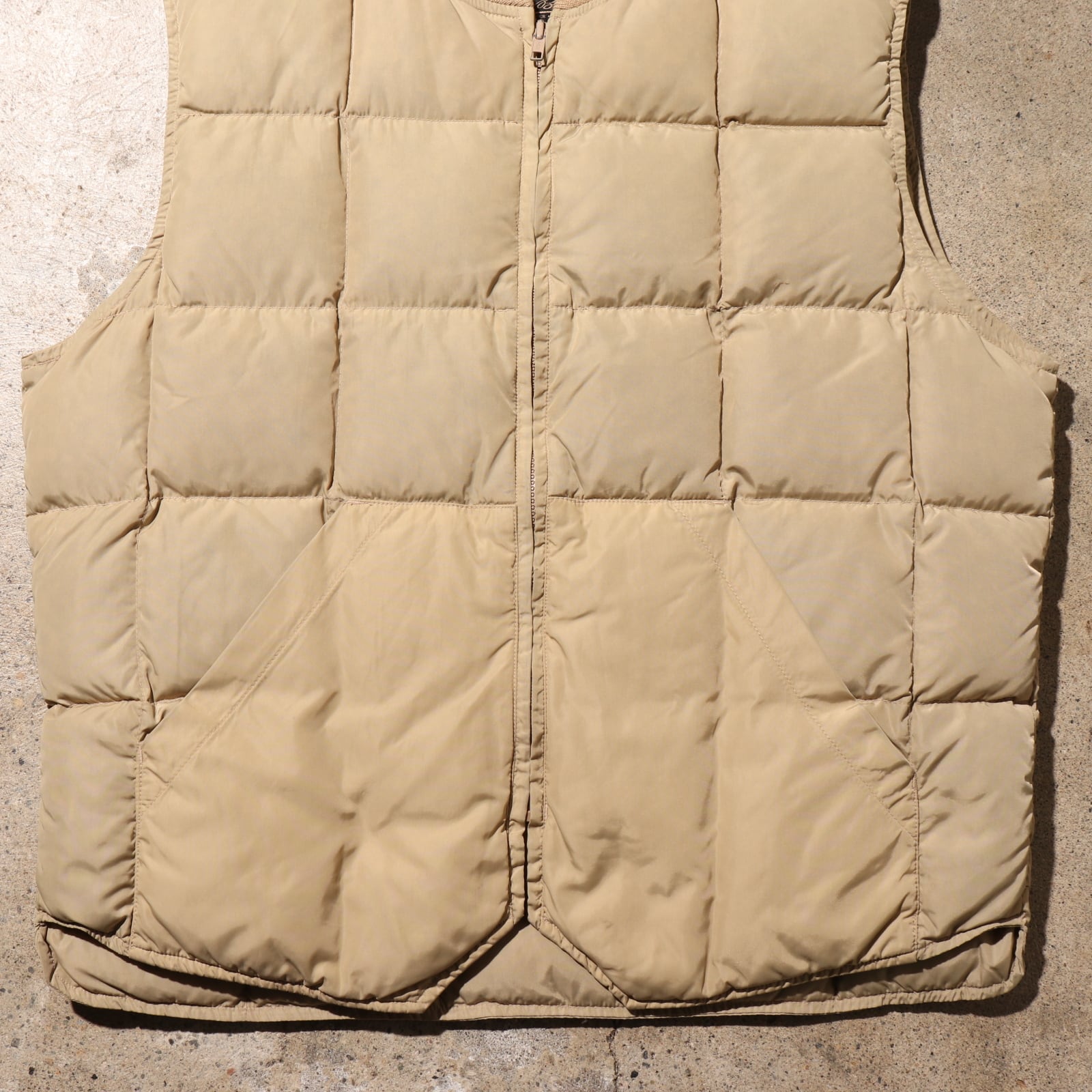 L ベージュ Downligh Canadian Vest グースダウンベスト Eddie Bauer ...