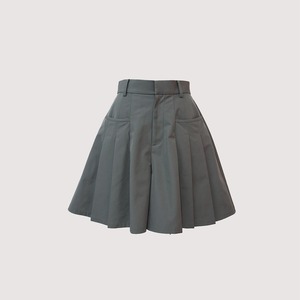 タックプリーツショートパンツ（グレー）