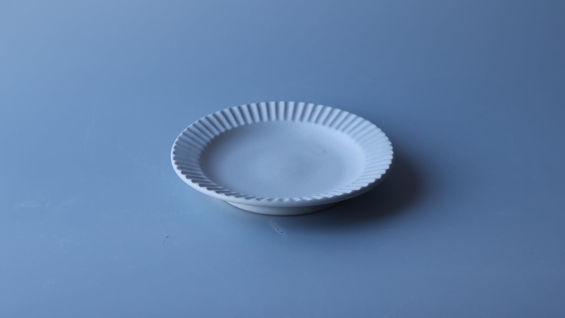 しのぎ皿 小 白