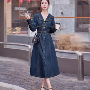 【送料無料】 ロングワンピ ひざ丈 ミモレ 長袖 Vネック 襟付き Aライン フレア プルオーバー ボタン ポケット 薄手生地 デニム 可愛い 大人可愛い シンプル カジュアル コンサバ 華やか 上品 おしゃれ お洒落 無地 秋 レディース 女性用 20代 30代 40代 デート お出かけ 女子会 お呼ばれ 休日 お茶会 授業参観 着回し 普段使い ファッション コーデ スタイル 楽ちん 体型カバー 美脚 脚長 定番 着痩せ 垢抜け