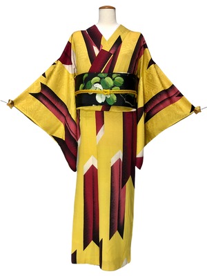 アンティーク着物・名古屋帯の２点セット 小紋 袷着物 着物 きもの 矢羽根 リサイクル着物 kimono 中古 仕立て上がり 身丈146cm 裄丈64cm