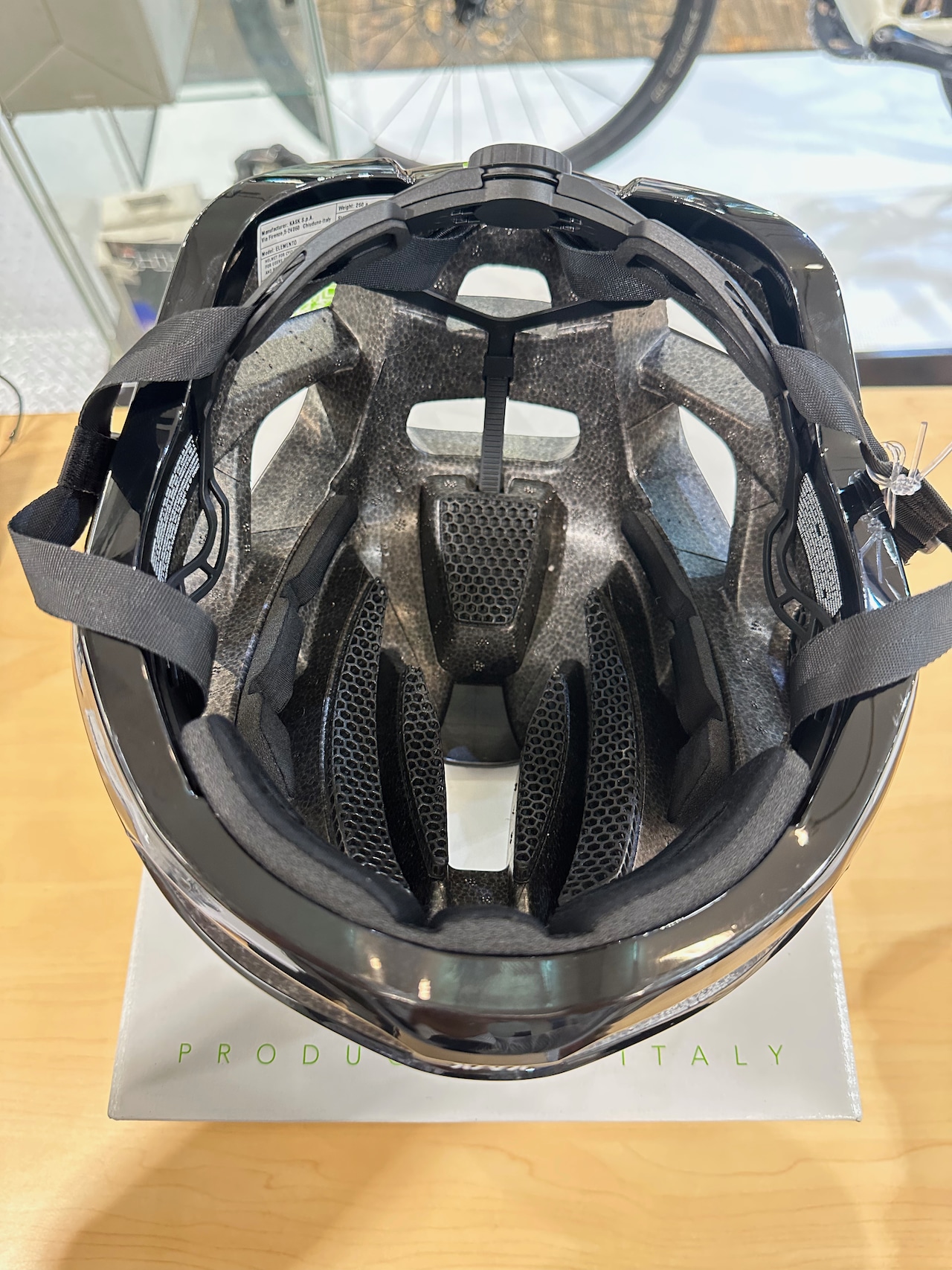 KASK ELEMENTO