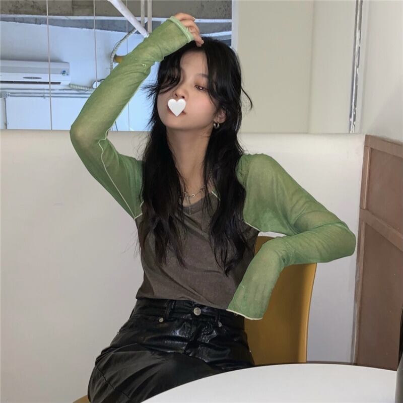 Tシャツ グリーンショートクロップドトップス オータム ロング 秋物 ステッチ ブラックストロベリース71293634042