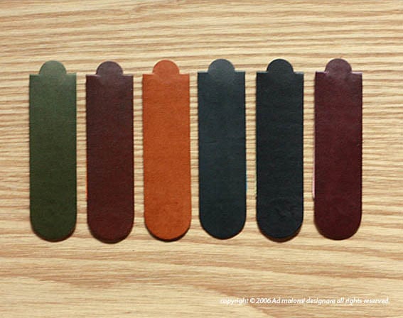 贅沢な2色使いのレザーブックマーク・しおり