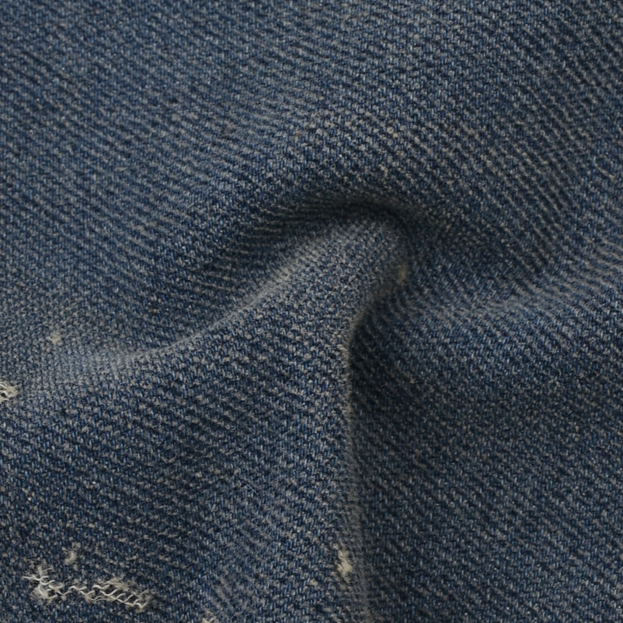 【AMIRI】FADED BANDANA DENIM SHIRT - 13