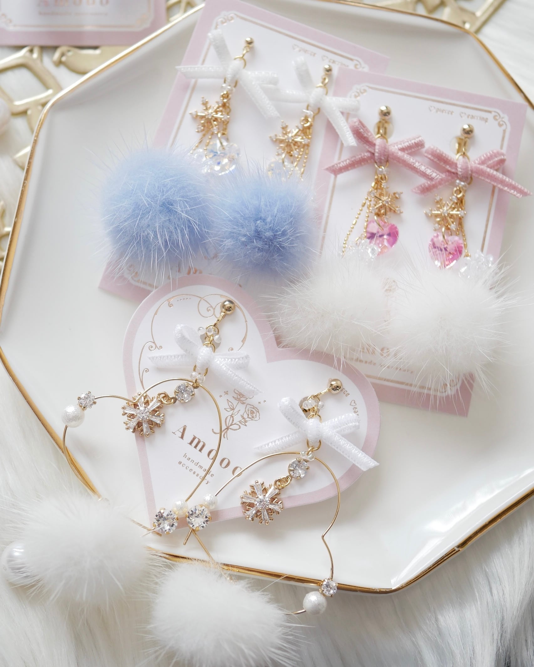 ホワイトオニキスXmasツリー風カービングピアスチャーム ホワイトオニキスXmasツリー風カービングピアスチャーム ホワイト