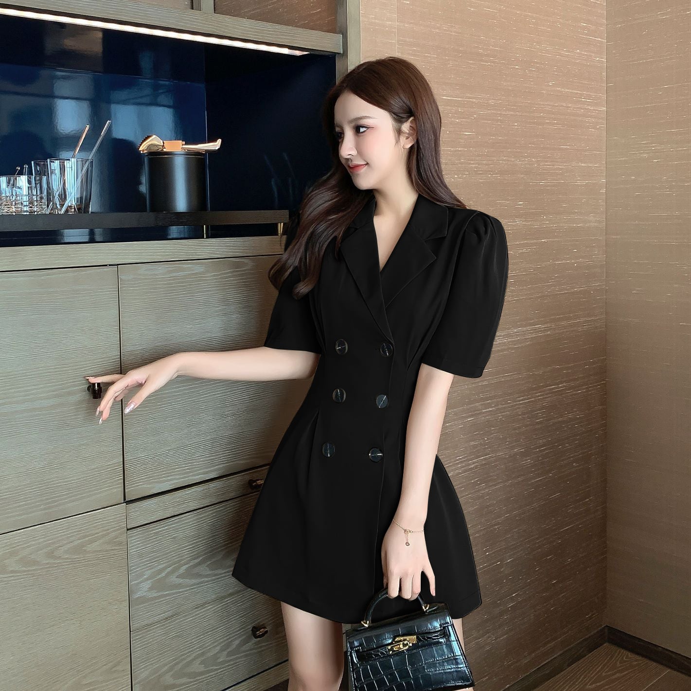 sandro ブラック ミニワンピース 半袖 TWICEミナ着用 sandro ブラック ミニワンピース 半袖 TWICEミナ着用 S115823613