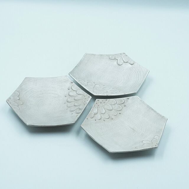 野田里美　銀花　六角　銀彩　小皿　2枚セット 銀花 小皿 六角【野田 里美】 | 器 ギャラリー 香綵
