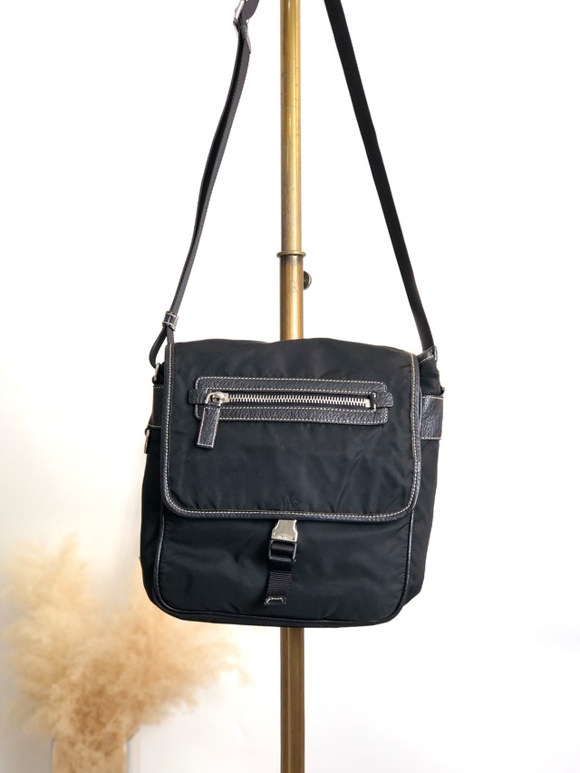 LOEWE ロエベ ショルダーバッグ ネイビー ターンロック レザー vintage ヴィンテージ オールド spwcd3