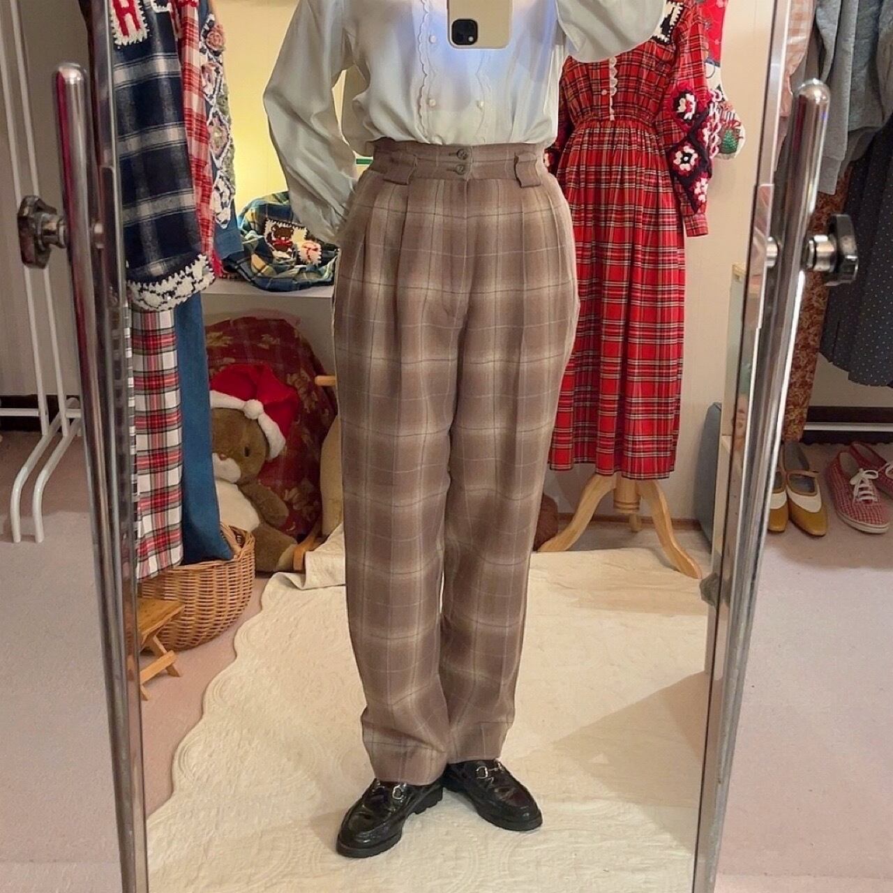 pale brown check tuck pants