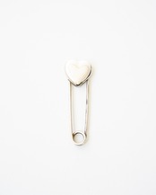 〈Tiffany＆Co〉Heart Safety Pin Brooch