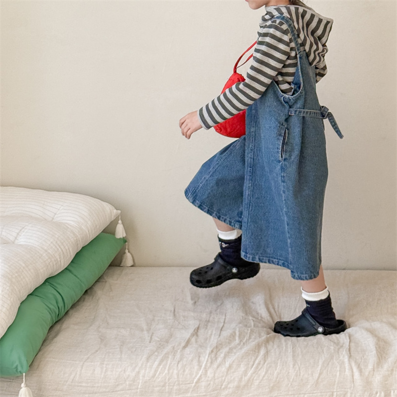 秋バックリボンデニムサロペット