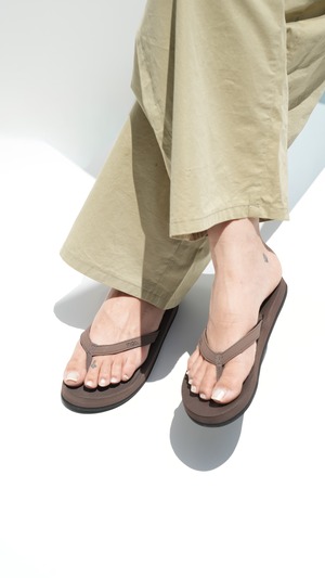 Indo sole flat (Brown)