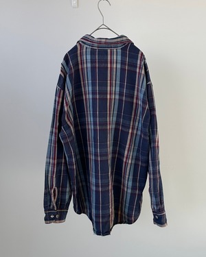 -St John's Bay- Vintage 80-90s L Flannel Shirt made in USA
